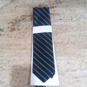 M & H 7310N XL Executive Jet Stripe Tie